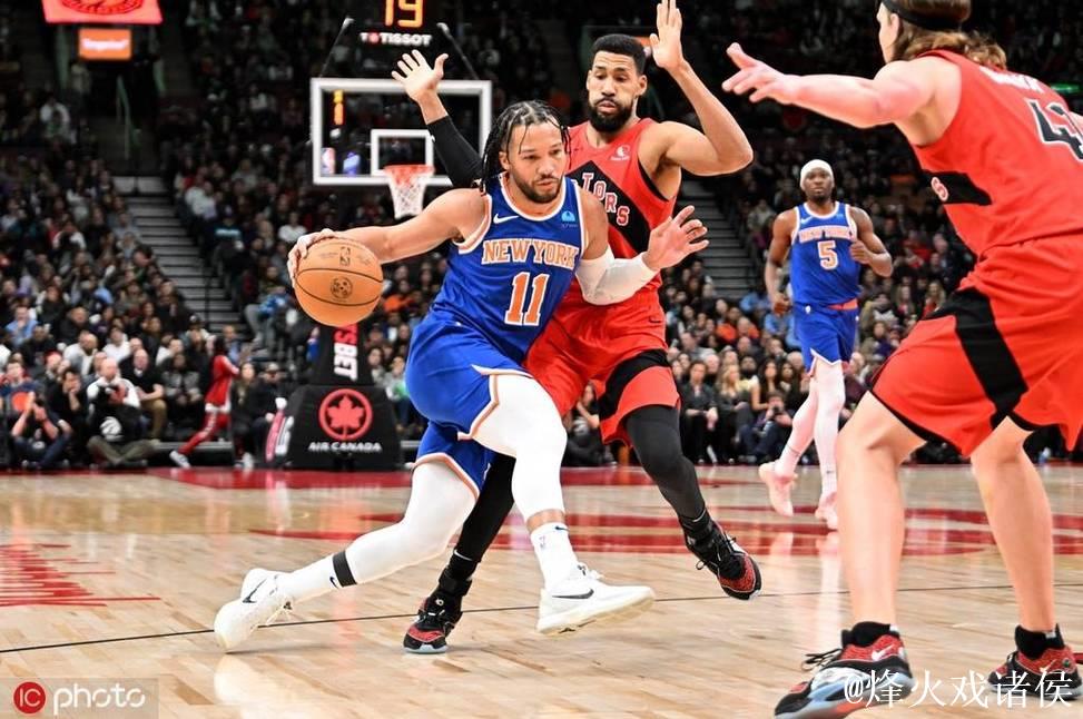 NBA杯12月10日:尼克斯VS猛龙 布伦森集锦 NBA杯12月10日:尼克斯VS猛龙 布伦森集锦