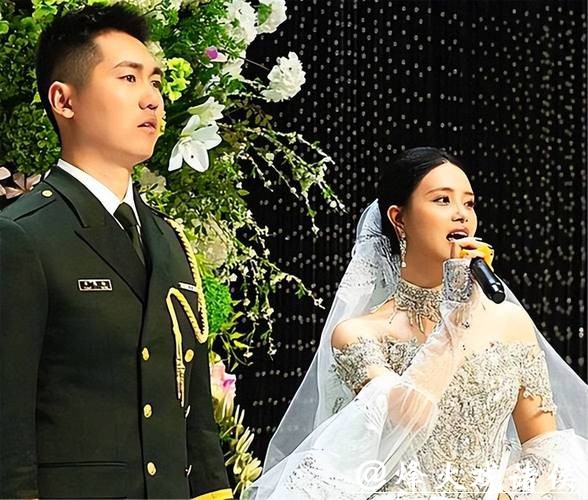 最帅升旗手张自轩大婚不到24小时，荒唐一幕出现，新娘受无妄之灾